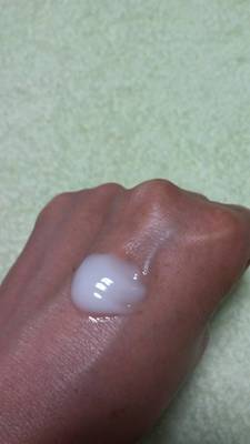 とろんと濃ジェル 薬用美白04.jpg